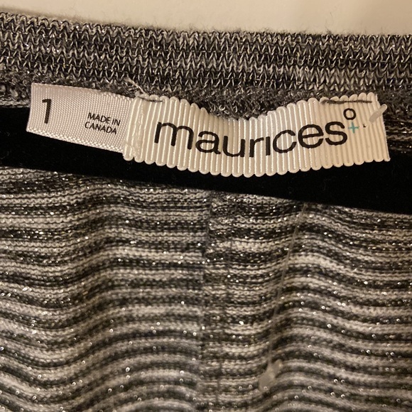 Maurices Metallic Side Ruching Top 27”ptp - Picture 3 of 6